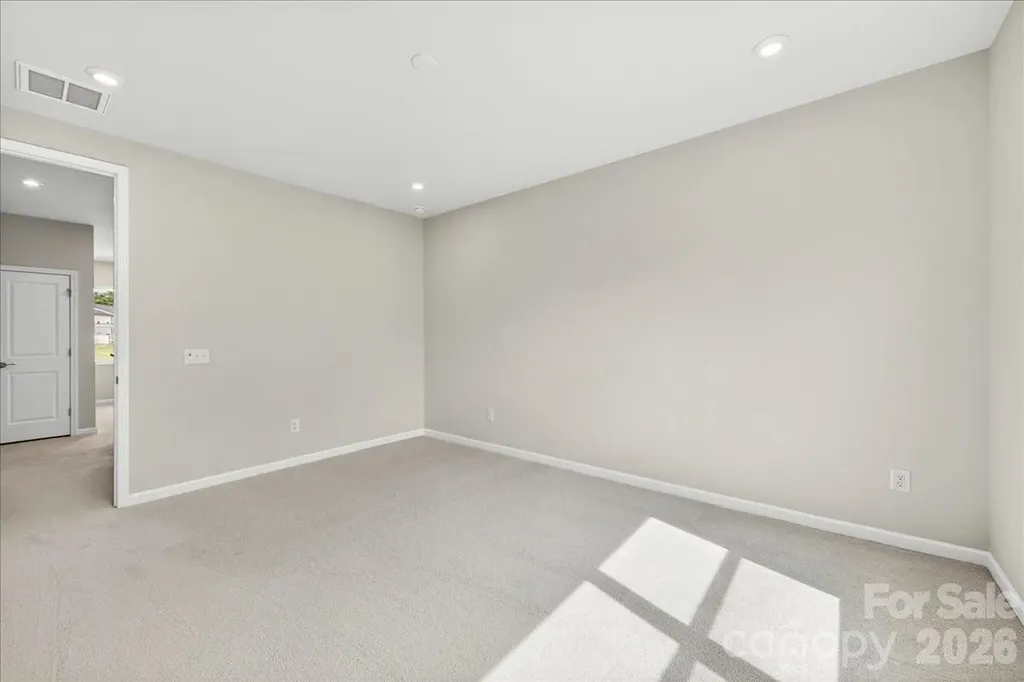 6049 Longar Lane Charlotte NC 28269