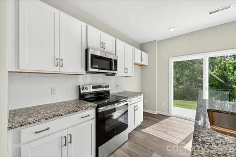6049 Longar Lane Charlotte NC 28269