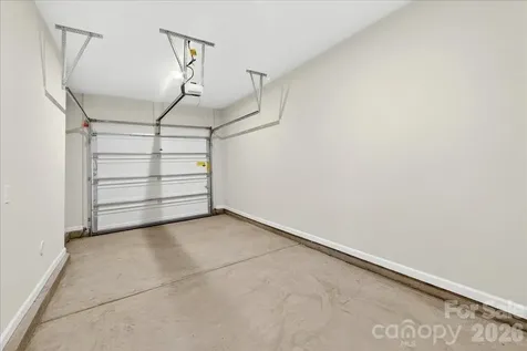 6049 Longar Lane Charlotte NC 28269