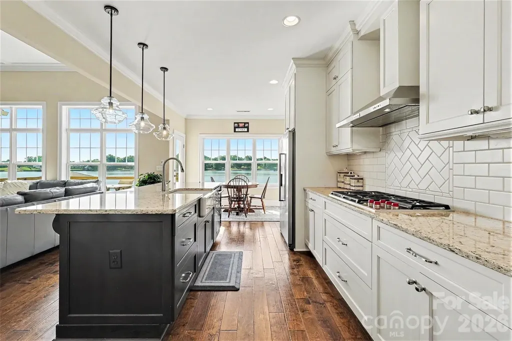 20718 Eastpoint Drive Cornelius NC 28031