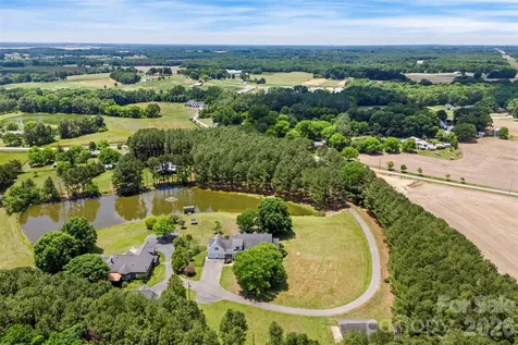 5639 White Store Road Wingate NC 28174