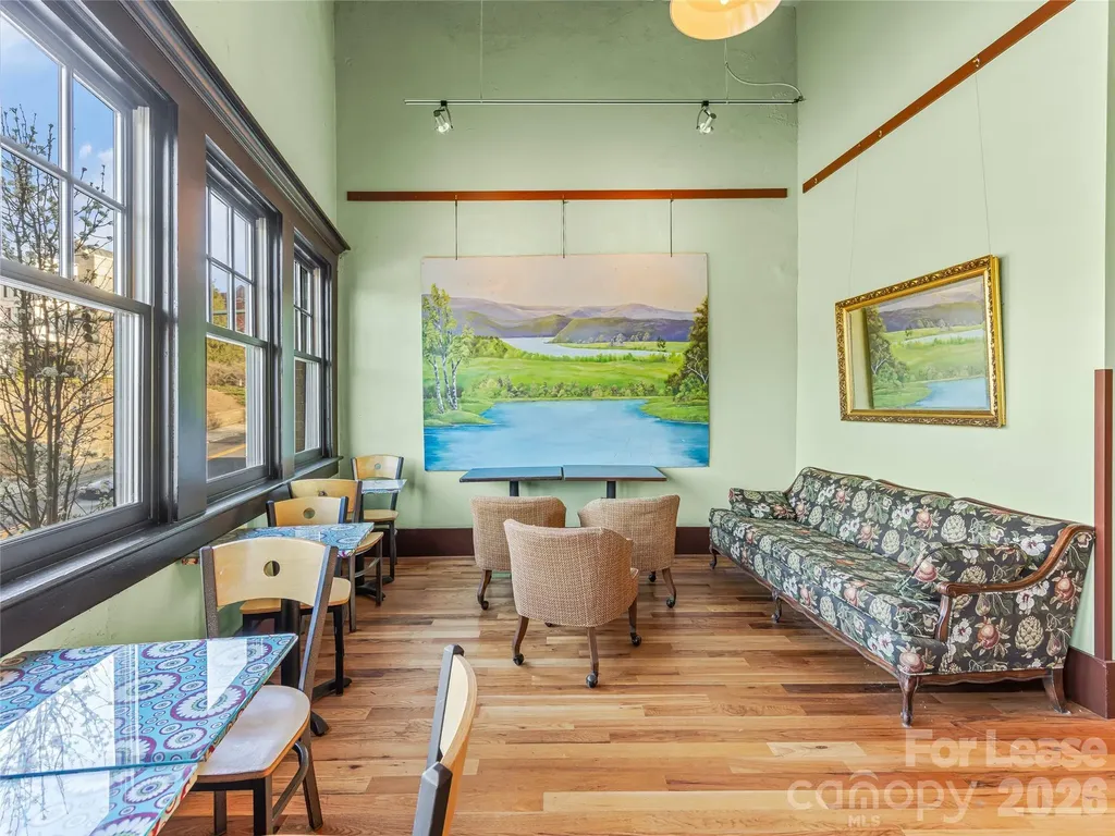 114 N Lexington Avenue Asheville NC 28801