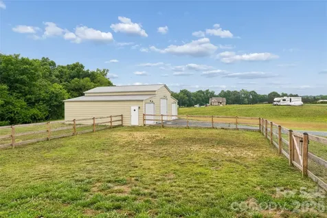 9005 Nc 218 Highway E Marshville NC 28103