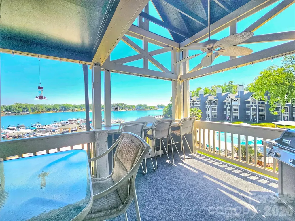 2121 Regatta Lane Denver NC 28037
