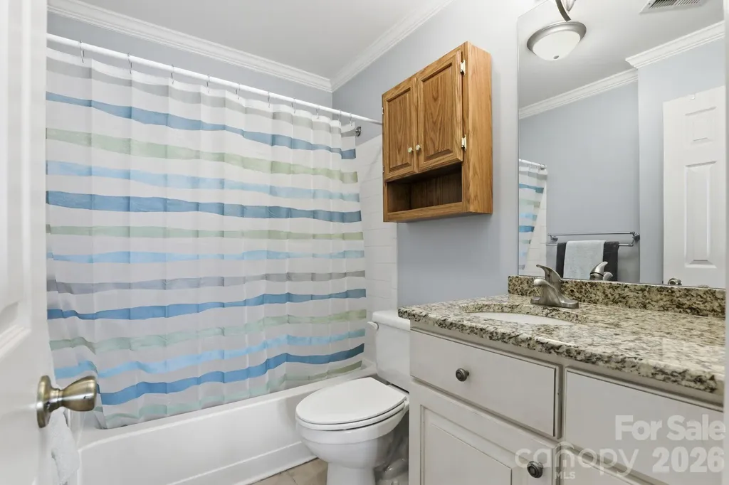 2121 Regatta Lane Denver NC 28037