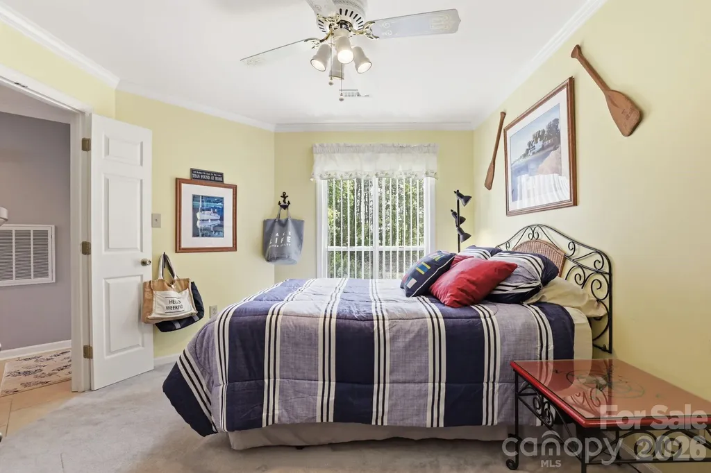 2121 Regatta Lane Denver NC 28037