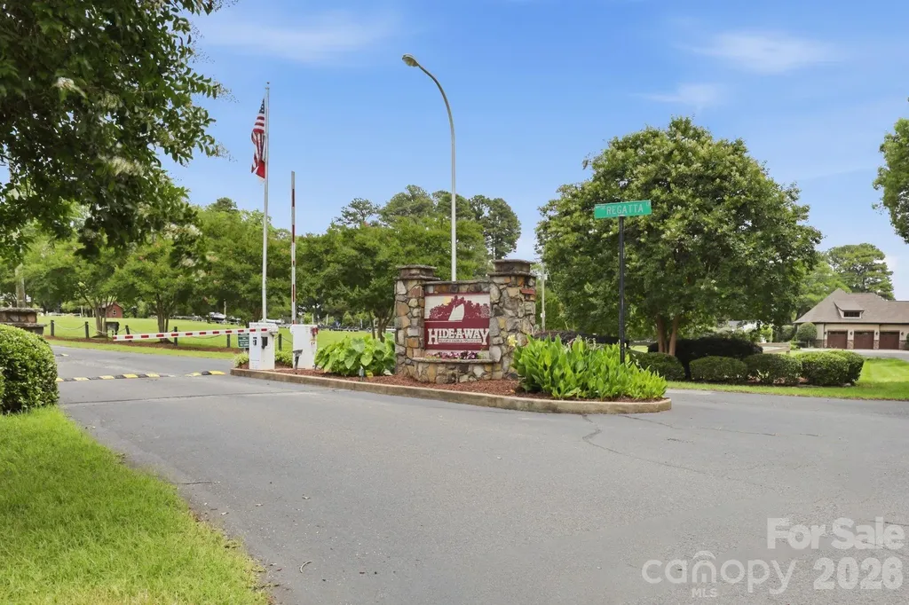 2121 Regatta Lane Denver NC 28037