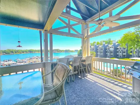 2121 Regatta Lane Denver NC 28037