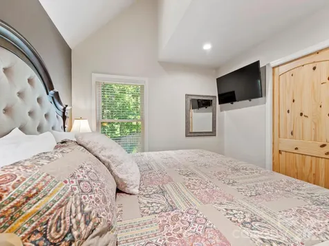 154 Dogwood Drive Weaverville NC 28787