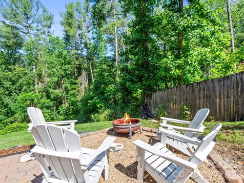 154 Dogwood Drive Weaverville NC 28787