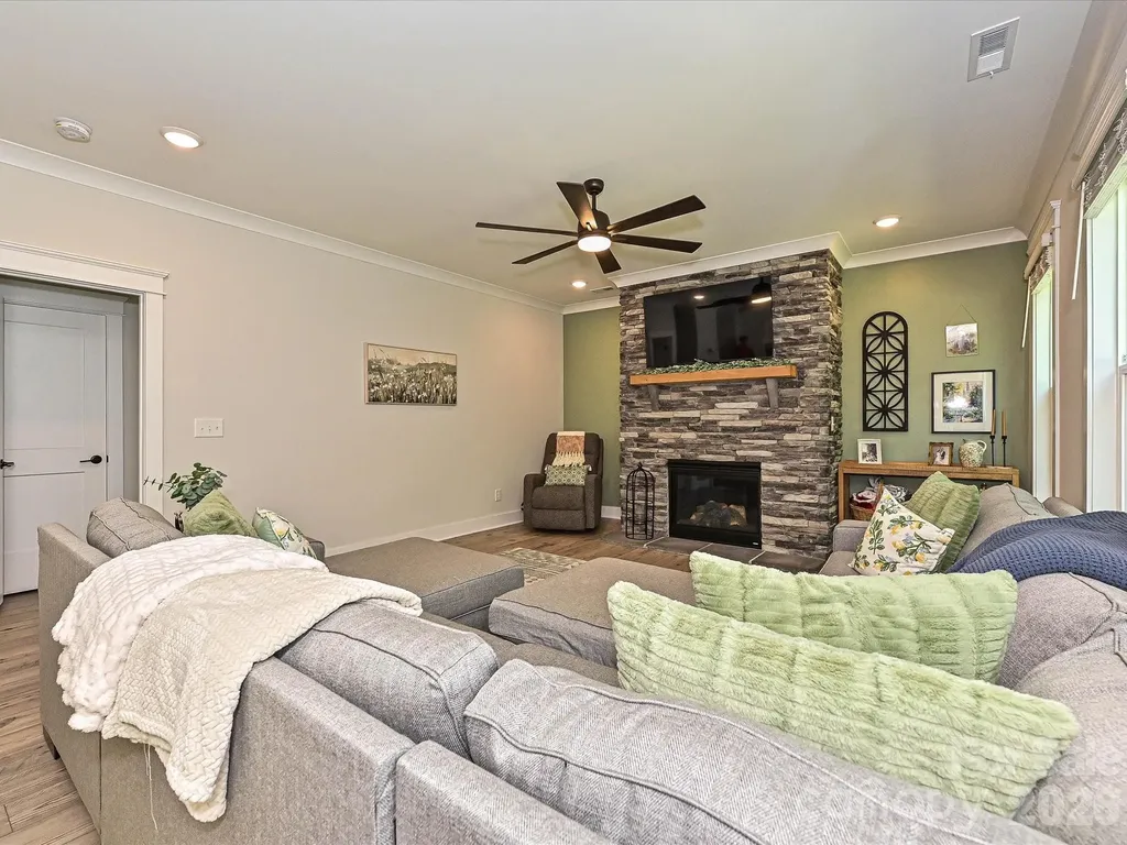 13215 Fiore Place Huntersville NC 28078