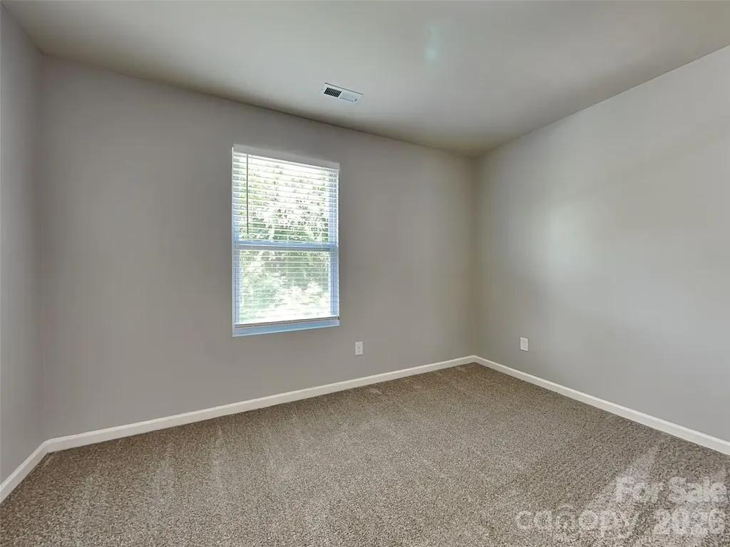 9425 Hartington Place Charlotte NC 28269