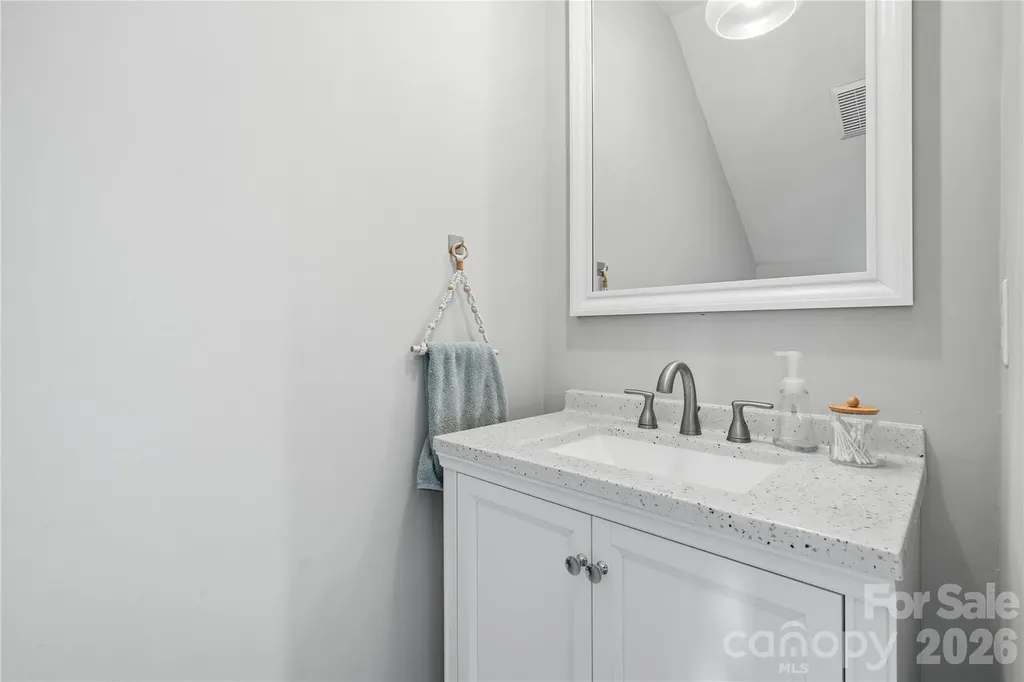 5227 Amity Springs Drive Charlotte NC 28212