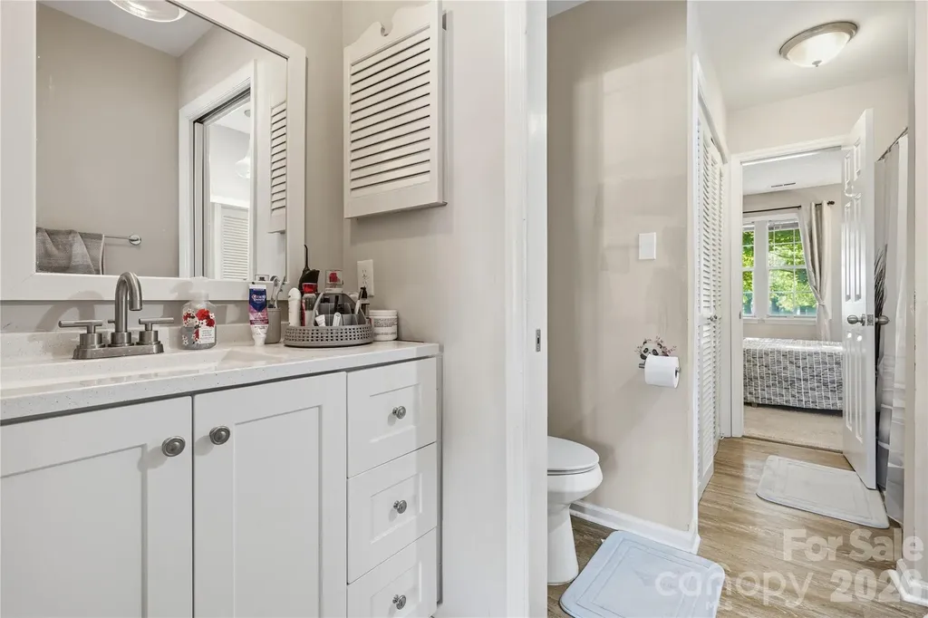 5227 Amity Springs Drive Charlotte NC 28212