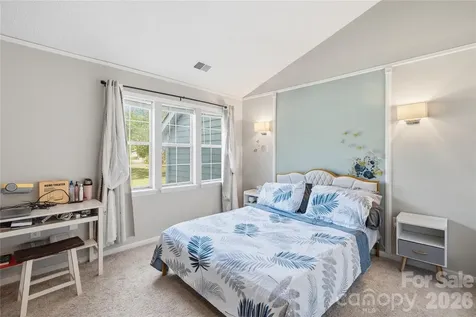 5227 Amity Springs Drive Charlotte NC 28212