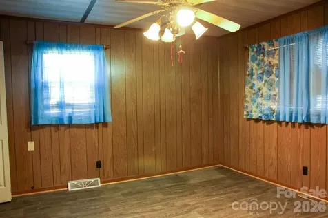 905 S 10th Street Bessemer City NC 28016