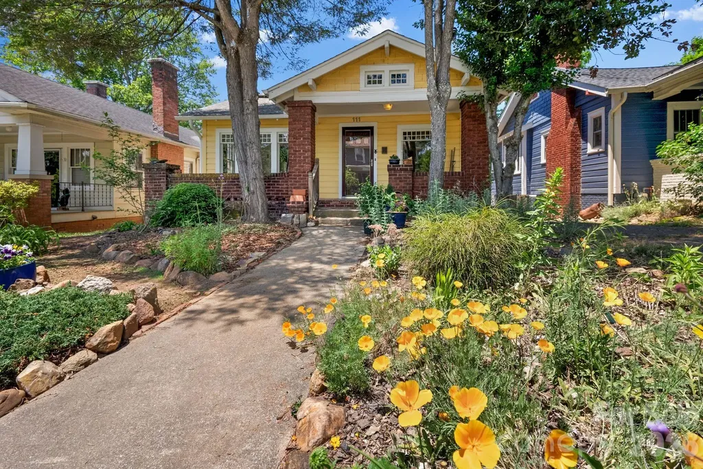 Asheville NC, 111 Norwood Avenue