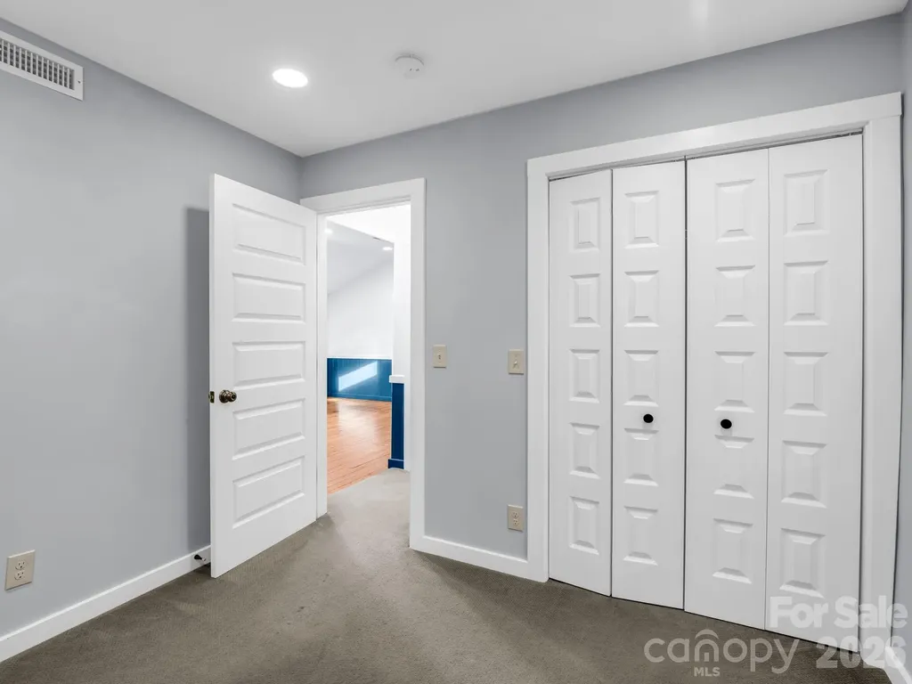 701 Azalea Avenue Black Mountain NC 28711