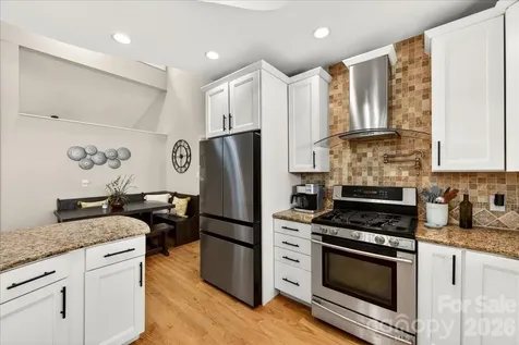 3816 Smokerise Hill Drive Charlotte NC 28277