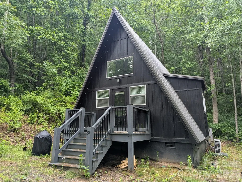 Swannanoa NC, 87 Hershel Lane