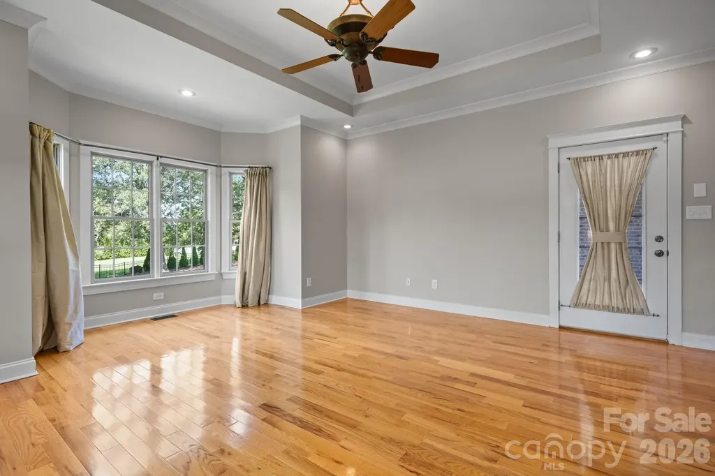 1055 Catawba Greens Drive Newton NC 28658