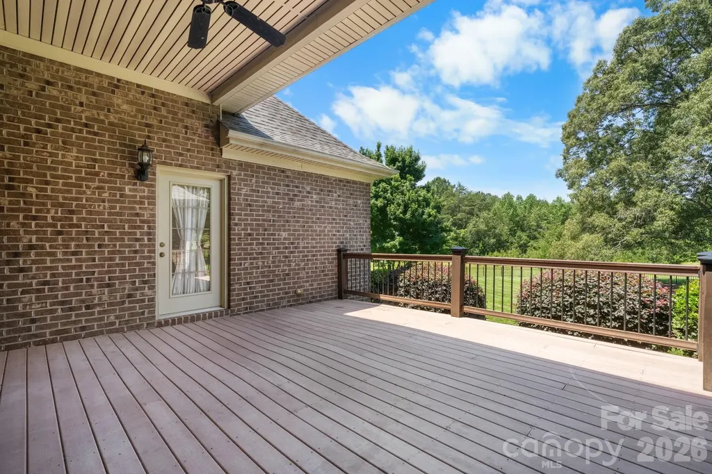 1055 Catawba Greens Drive Newton NC 28658