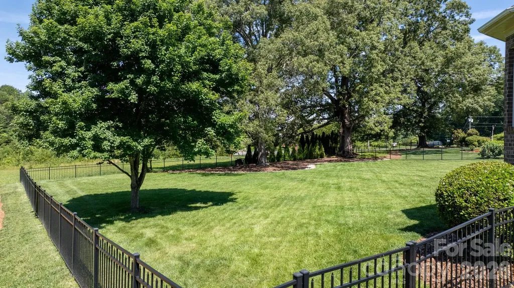 1055 Catawba Greens Drive Newton NC 28658