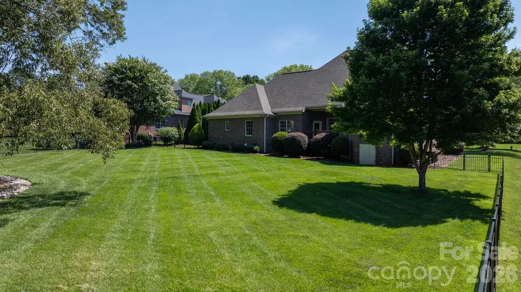 1055 Catawba Greens Drive Newton NC 28658