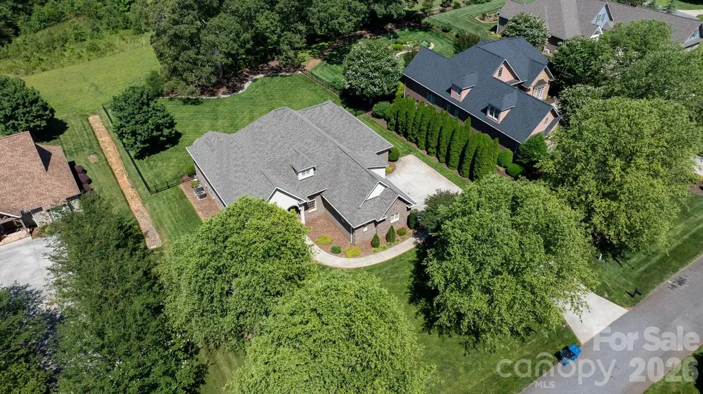 1055 Catawba Greens Drive Newton NC 28658