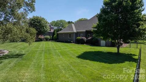 1055 Catawba Greens Drive Newton NC 28658