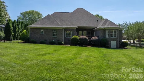 1055 Catawba Greens Drive Newton NC 28658
