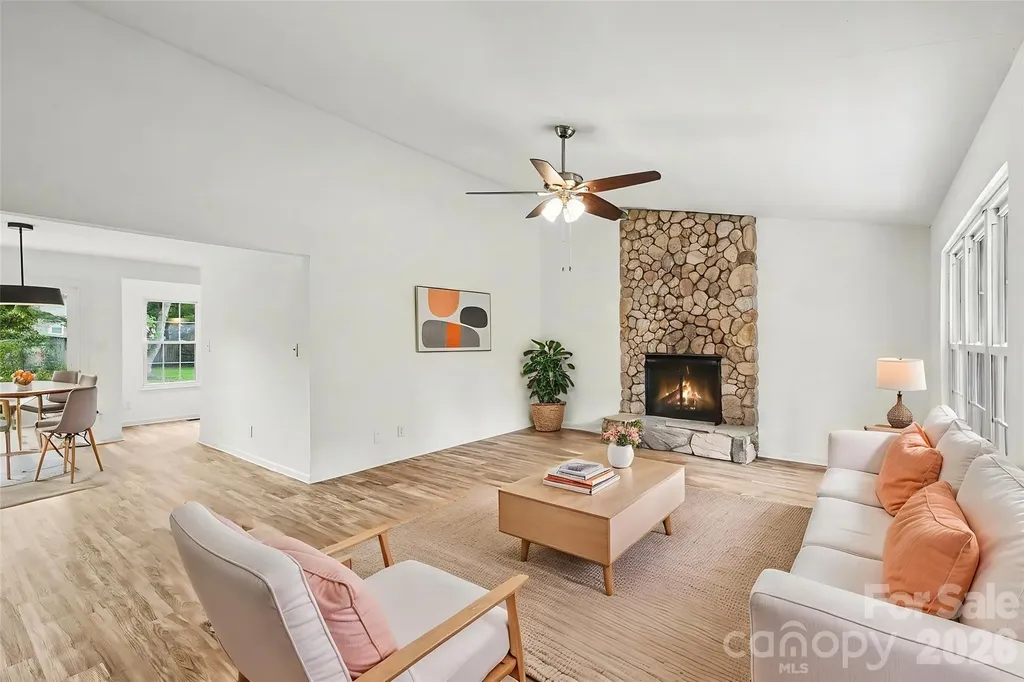 8129 Park Vista Circle Charlotte NC 28226
