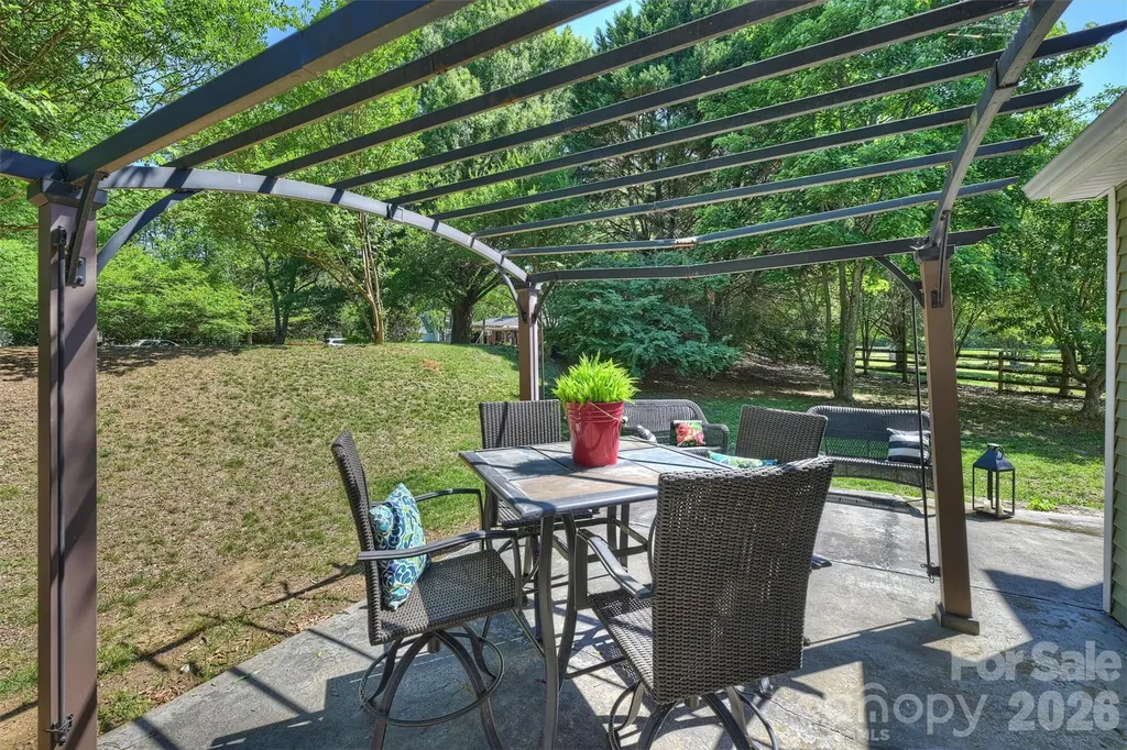 13600 Red Wine Court Charlotte NC 28273
