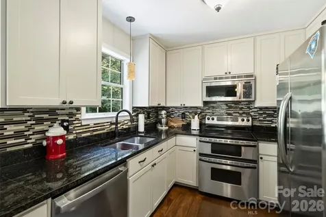 13600 Red Wine Court Charlotte NC 28273