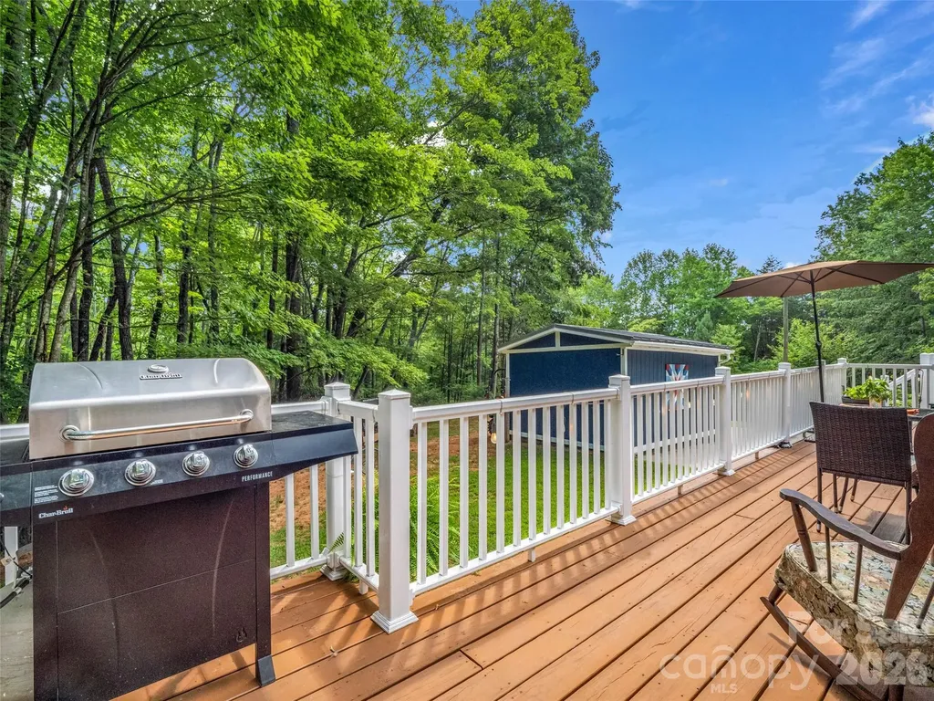 479 Camp Hill Road Lake Lure NC 28756