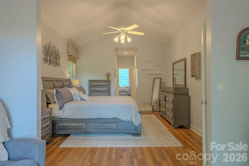 329 Mountain Crest Drive Hendersonville NC 28739