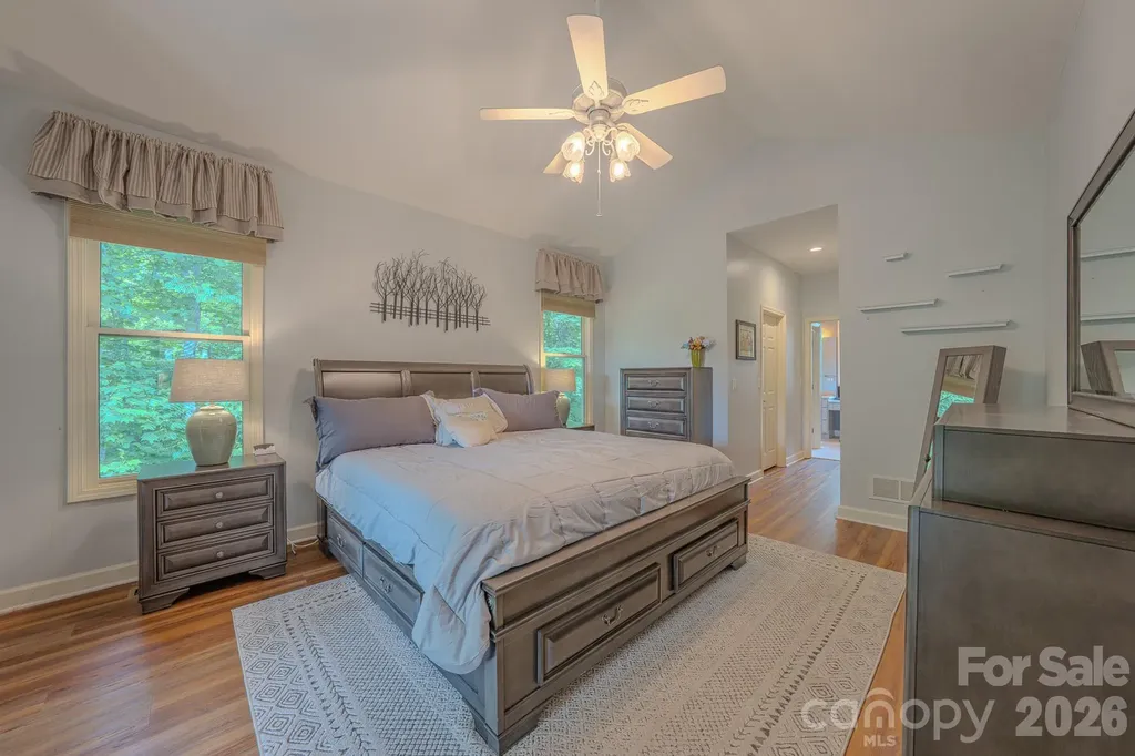 329 Mountain Crest Drive Hendersonville NC 28739
