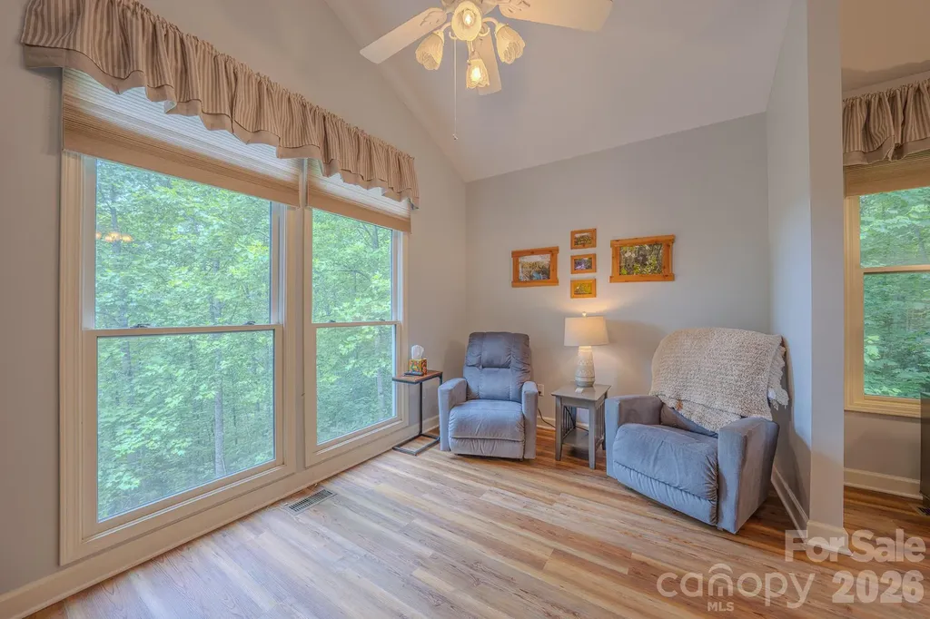 329 Mountain Crest Drive Hendersonville NC 28739