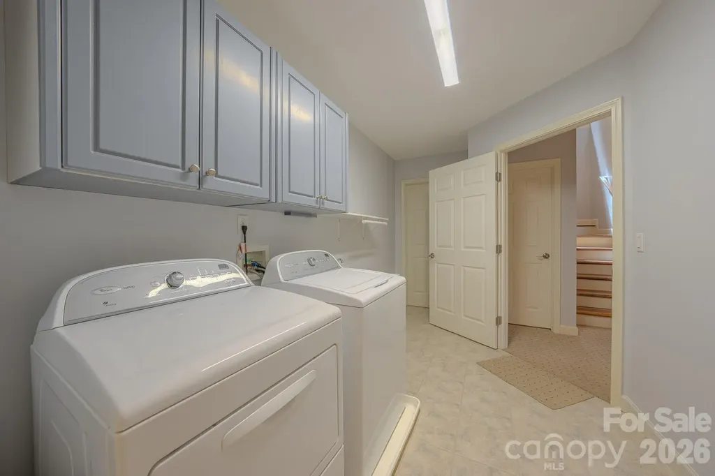 329 Mountain Crest Drive Hendersonville NC 28739