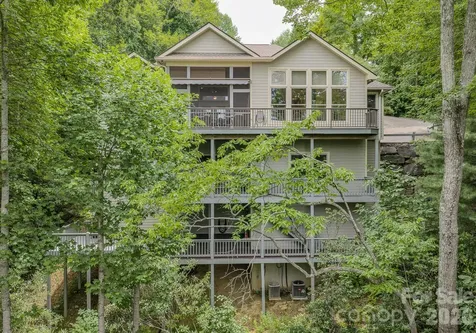 329 Mountain Crest Drive Hendersonville NC 28739