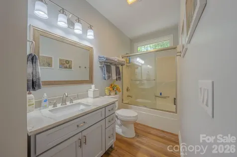 329 Mountain Crest Drive Hendersonville NC 28739