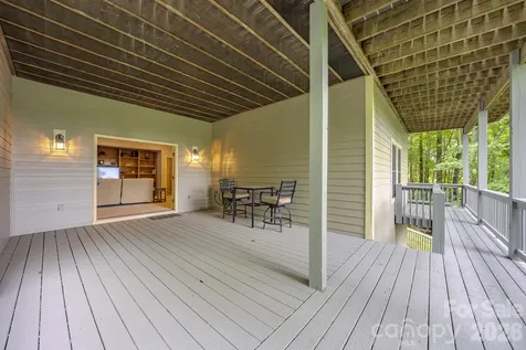 329 Mountain Crest Drive Hendersonville NC 28739