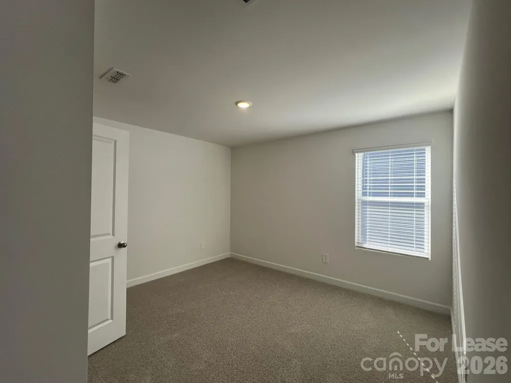 1548 31st Street NE Conover NC 28613