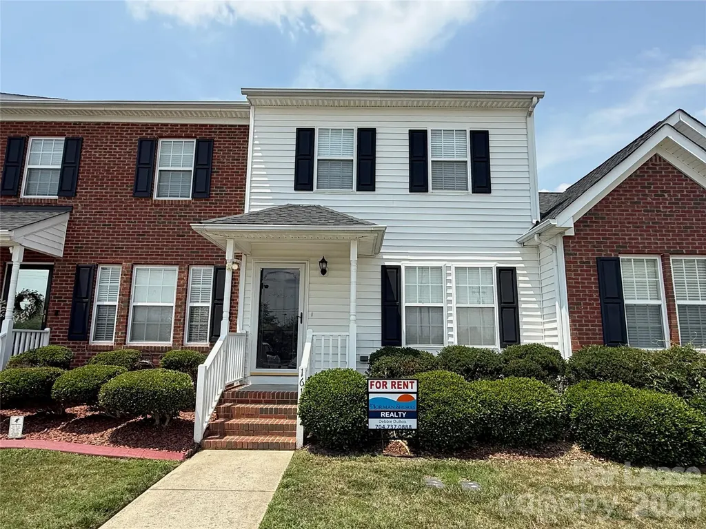 1615 Stroll Circle Fuquay-Varina NC 27526