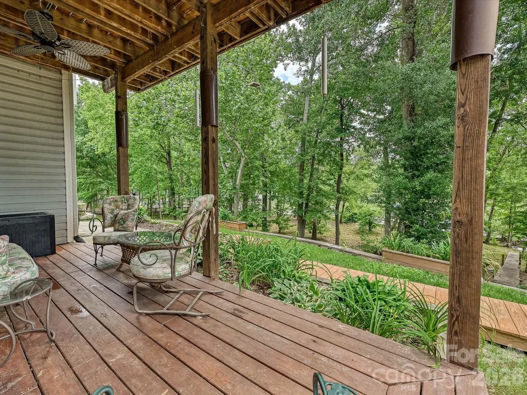 152 Lighthouse Road Mount Holly NC 28120