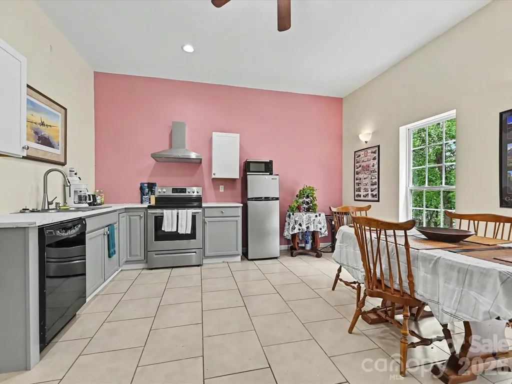 152 Lighthouse Road Mount Holly NC 28120