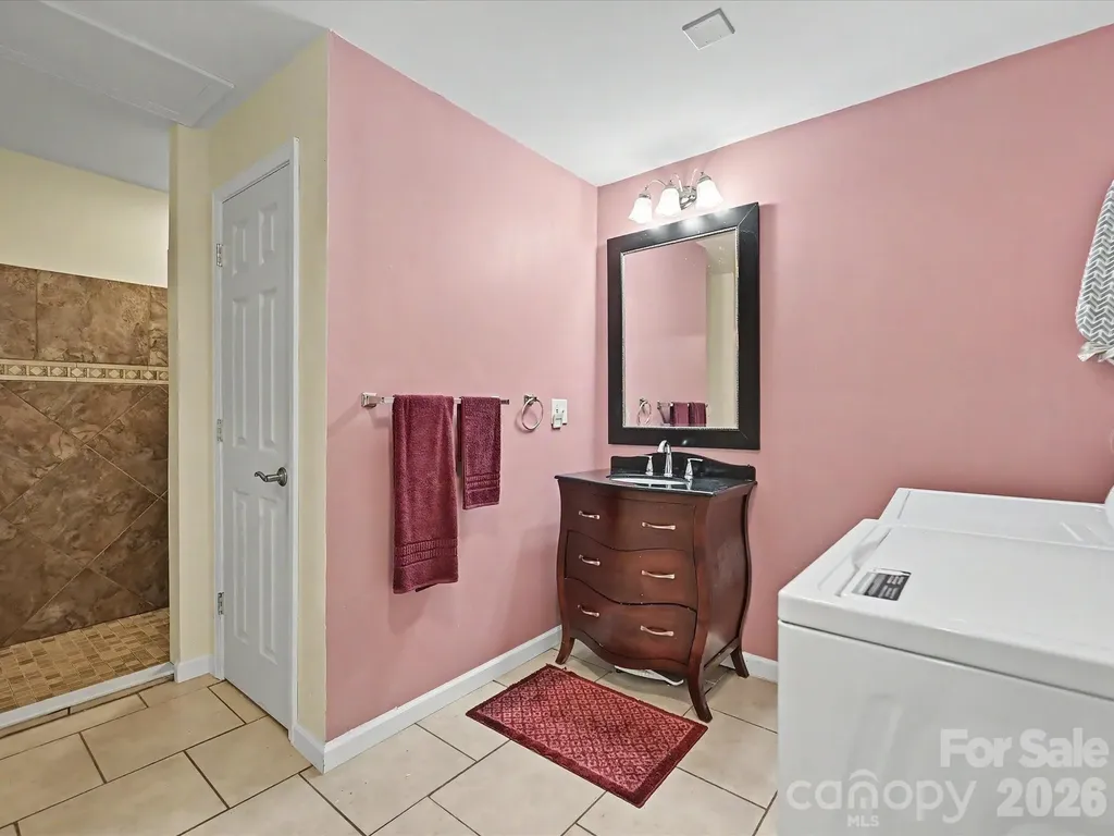 152 Lighthouse Road Mount Holly NC 28120