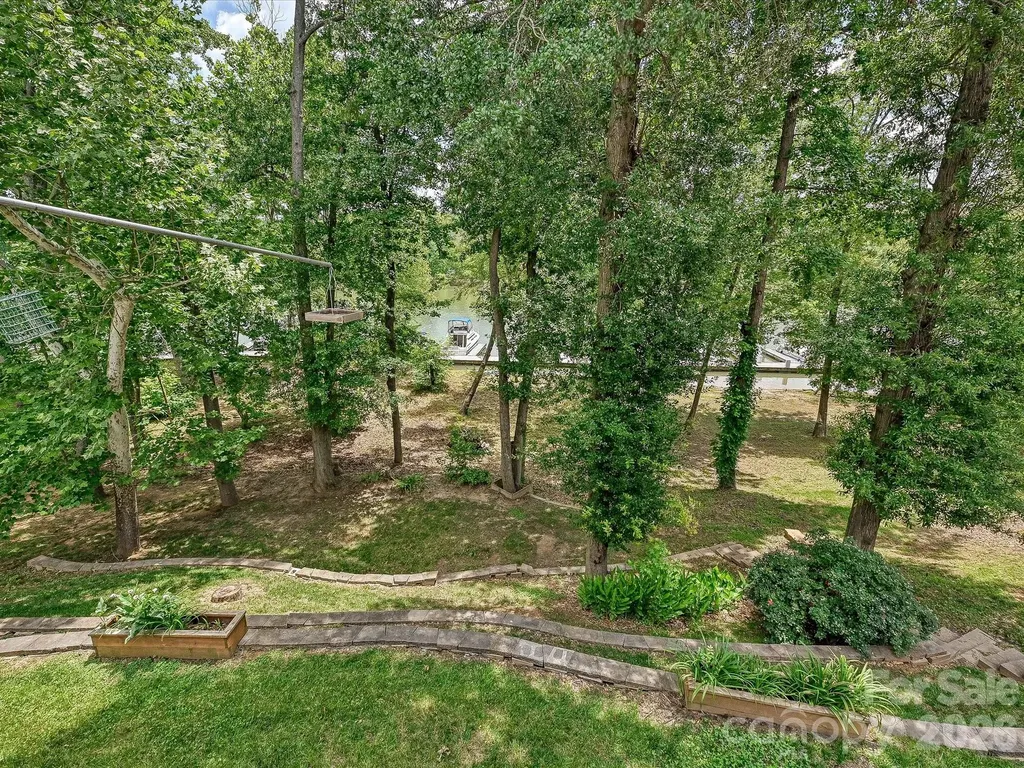 152 Lighthouse Road Mount Holly NC 28120