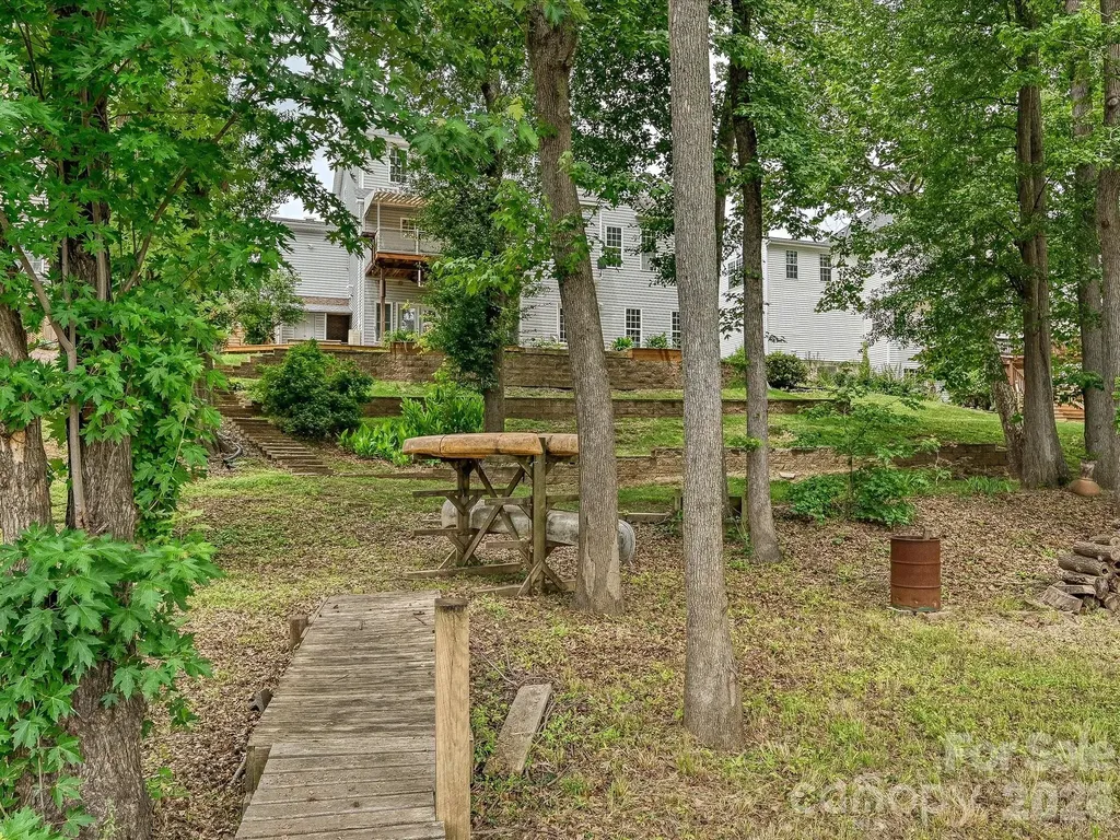 152 Lighthouse Road Mount Holly NC 28120