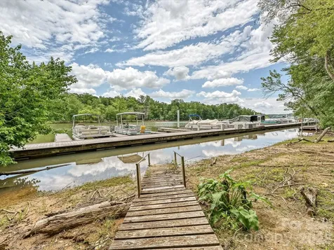 152 Lighthouse Road Mount Holly NC 28120